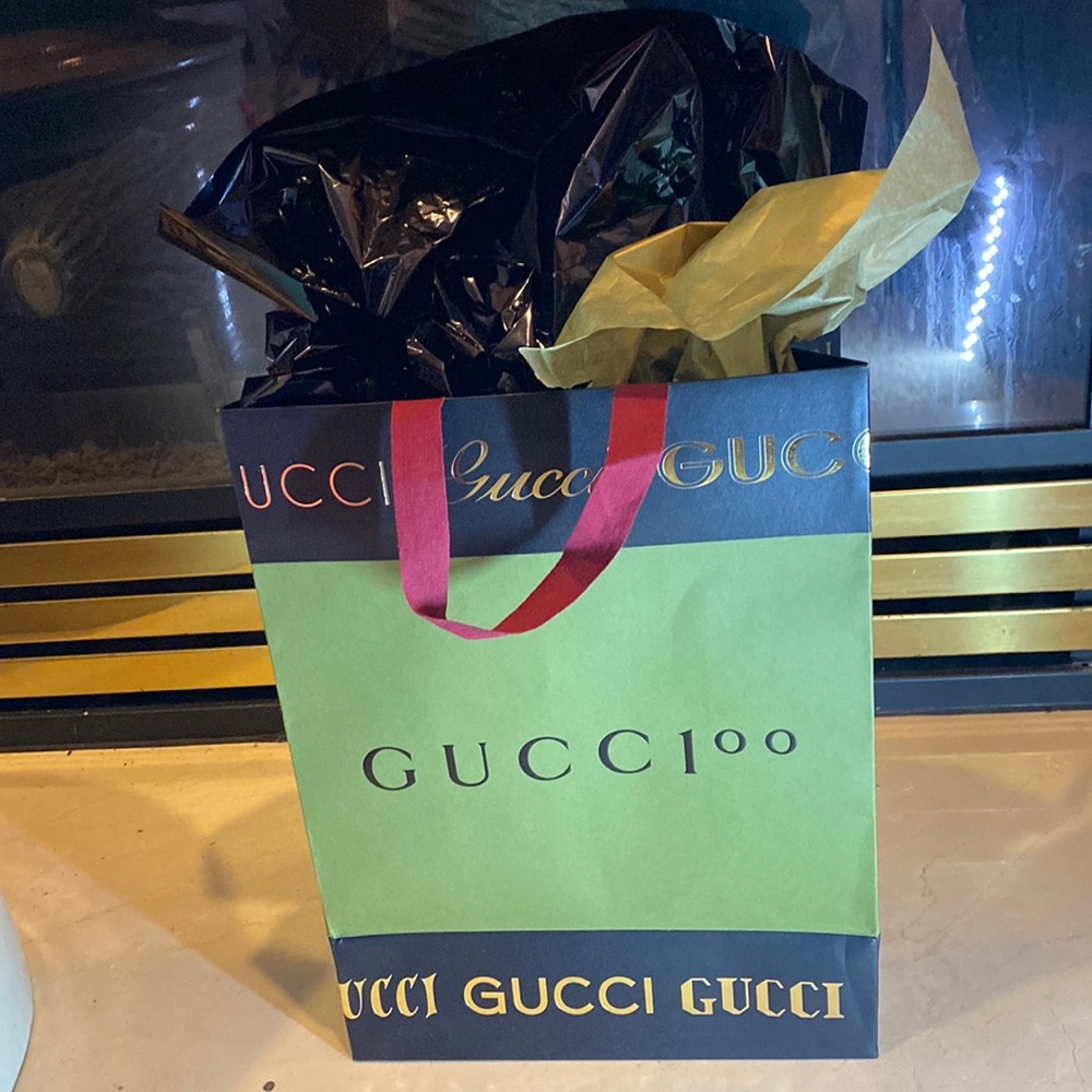 New! Gucci Large Gift Bag! Green/Black/Gold Metallic🔥14”x10”x 5” Heavy paper😎